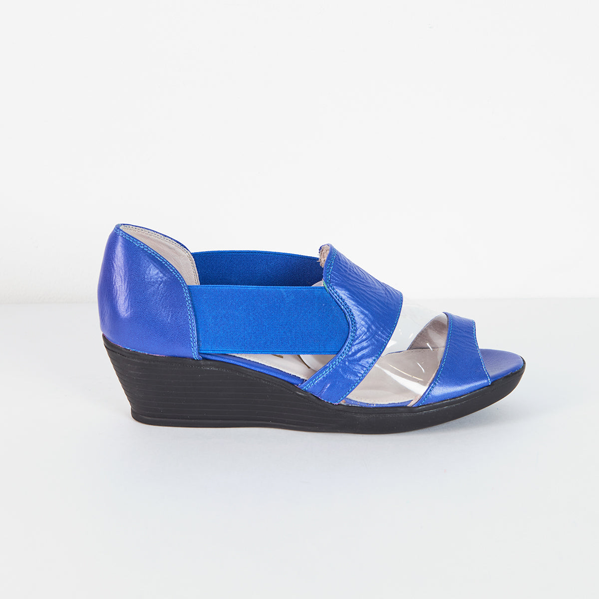 Sandalias Rey Vinilo – ABELA ZAPATOS