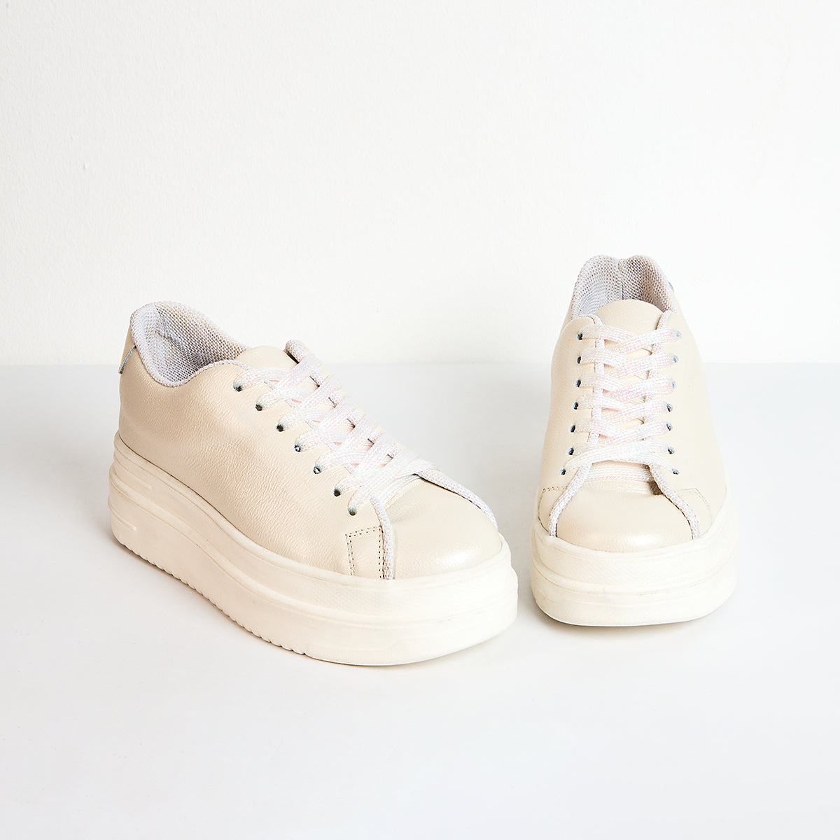 Tenis Glam - Crema Nacar - Talla 35