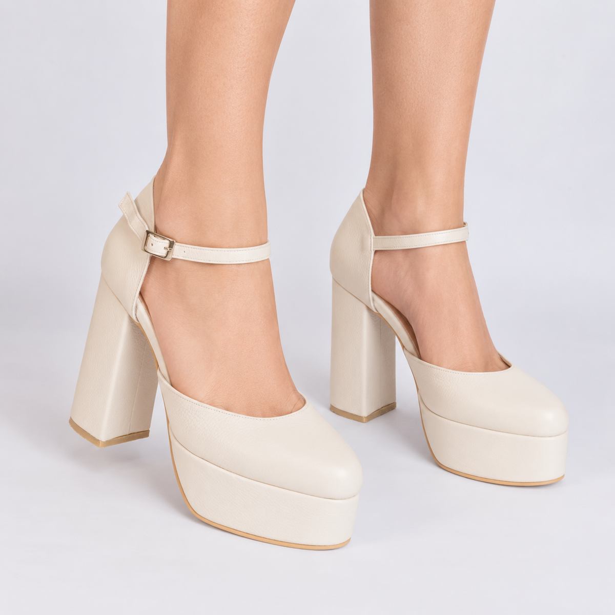 Tacones Velvet- Talla 35