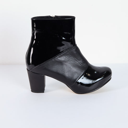 Karla ankle boots - Size 35
