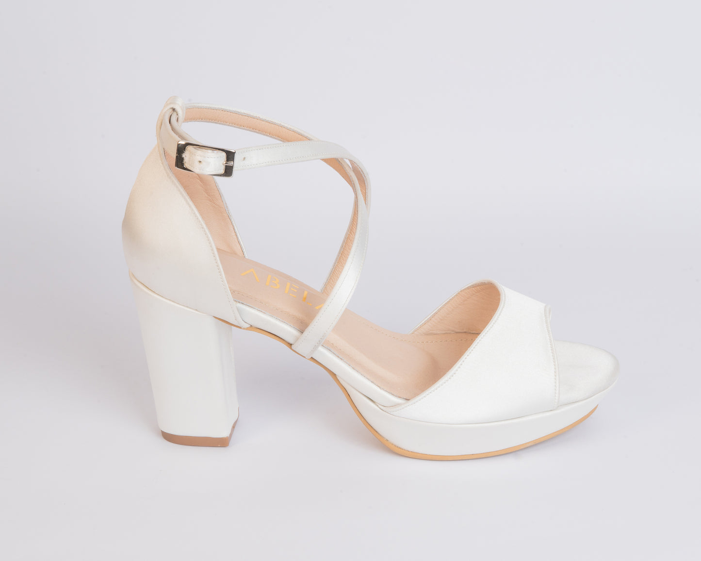 Sandalias María Cruzado