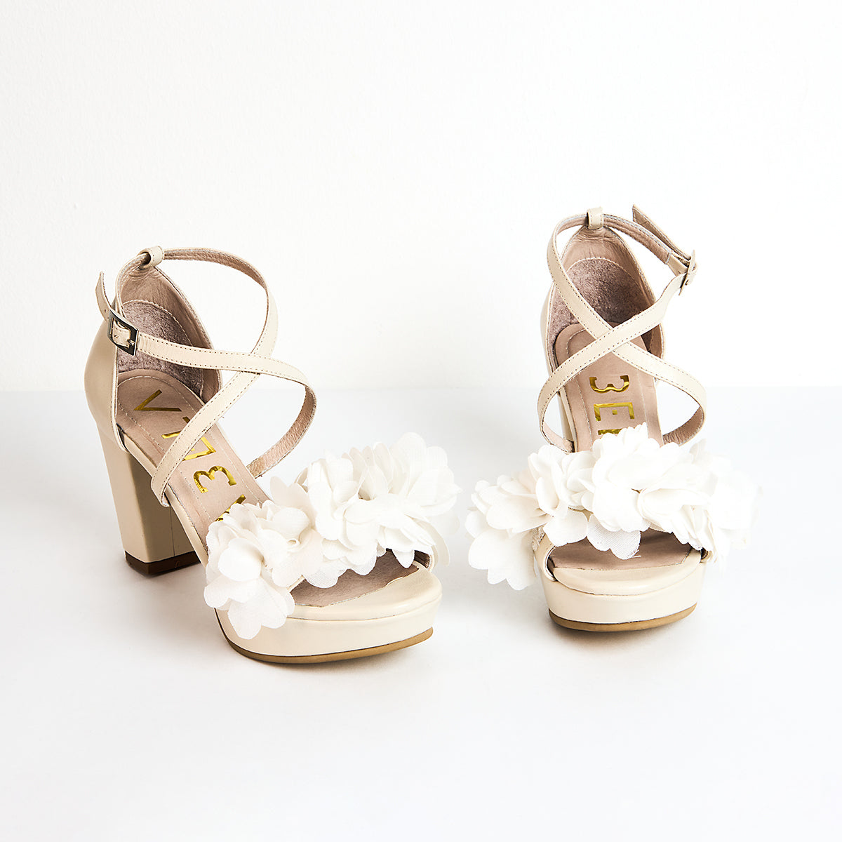 Sandalias María Cruzado Flores - Talla 37