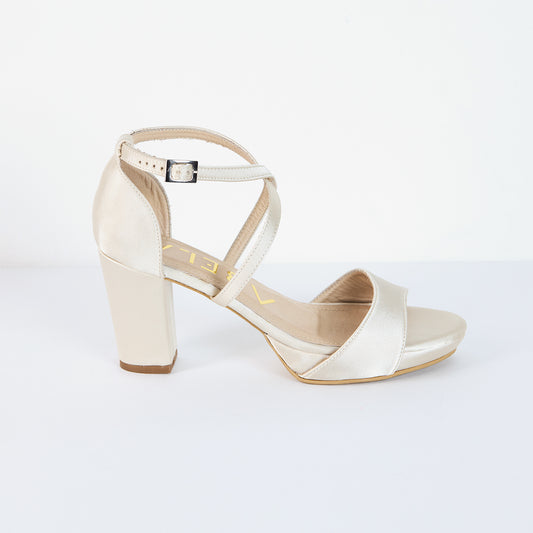 Sandalias María Cruzado Satin Perla