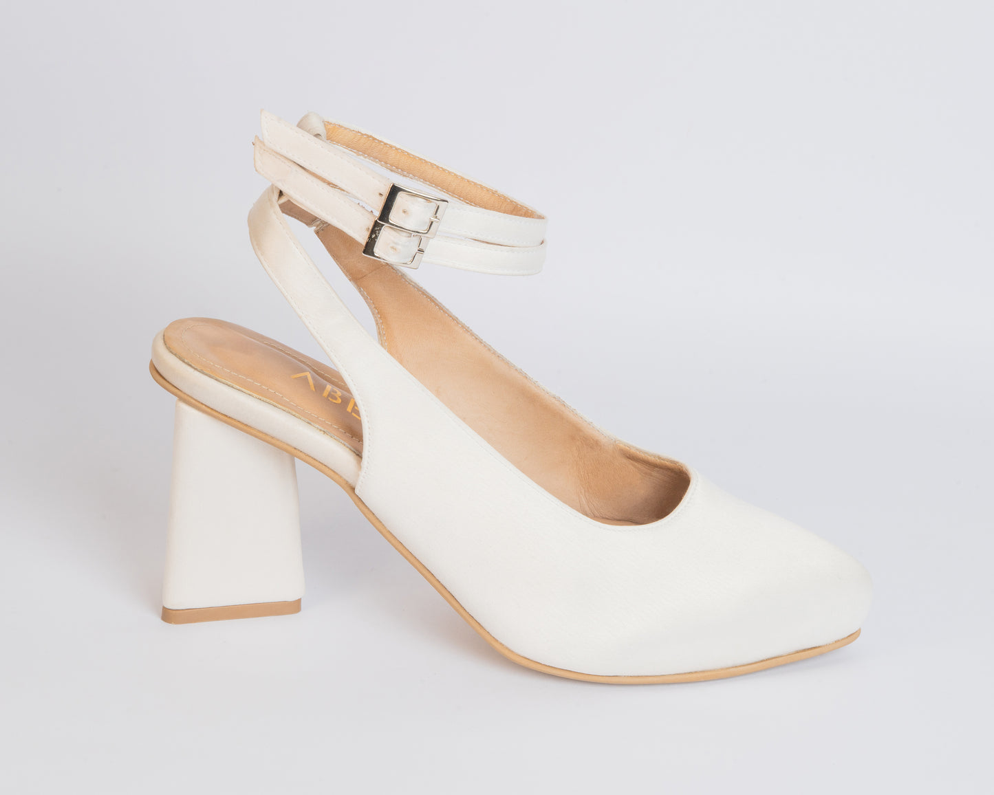 Tacones Alas Maravilla Blanco - Talla 39