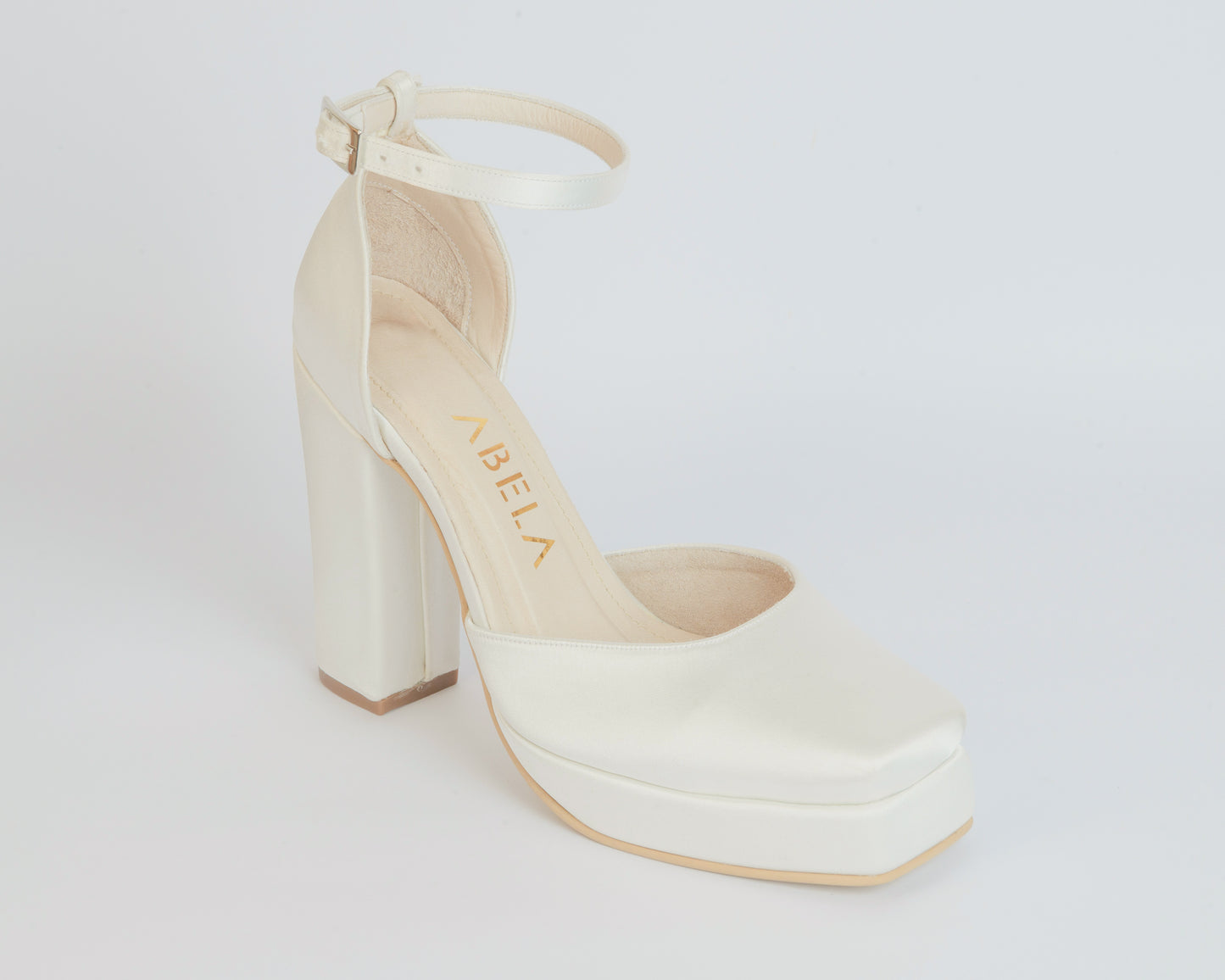 Maria Cruzado sandals