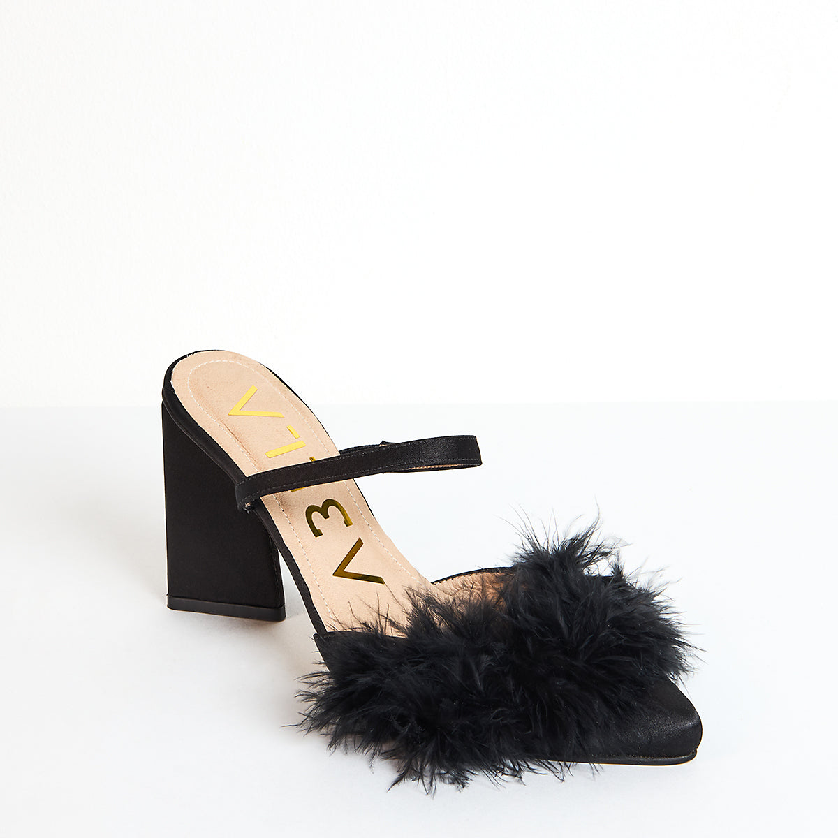 Tacones Plumas Negro - Talla 39
