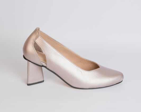 Tacones Zurra Mora en Leche Triangulo - Talla 40